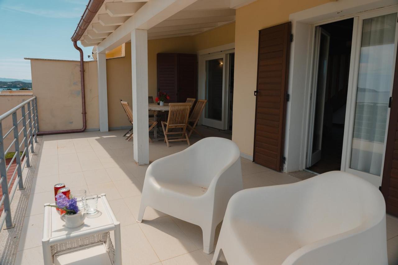 La Terrazza Blu Villa Marinella  Buitenkant foto